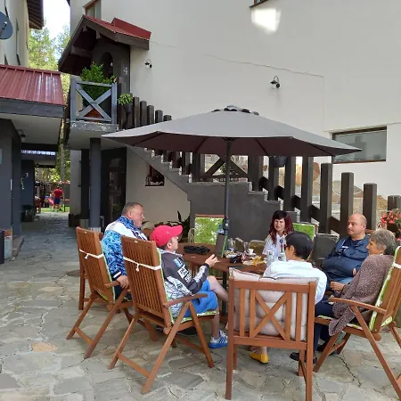 Monastery 2 Hotel apartamentowy Pamporowo