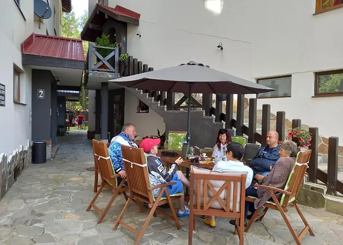 Monastery 2 Hotel apartamentowy Pamporowo