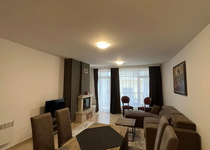 Monastery 2 Hotel apartamentowy Pamporowo