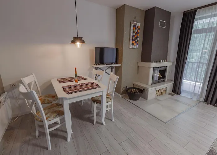 Monastery 2 Hotel apartamentowy Pamporowo