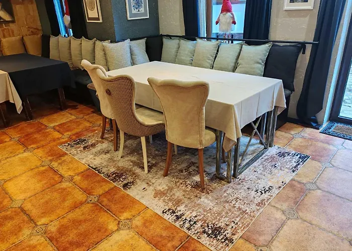 Monastery 2 Hotel apartamentowy Pamporowo