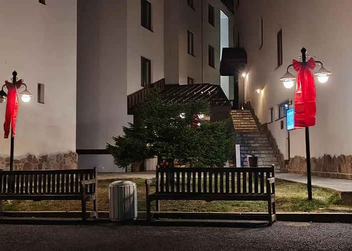 Monastery 2 Hotel apartamentowy Pamporowo